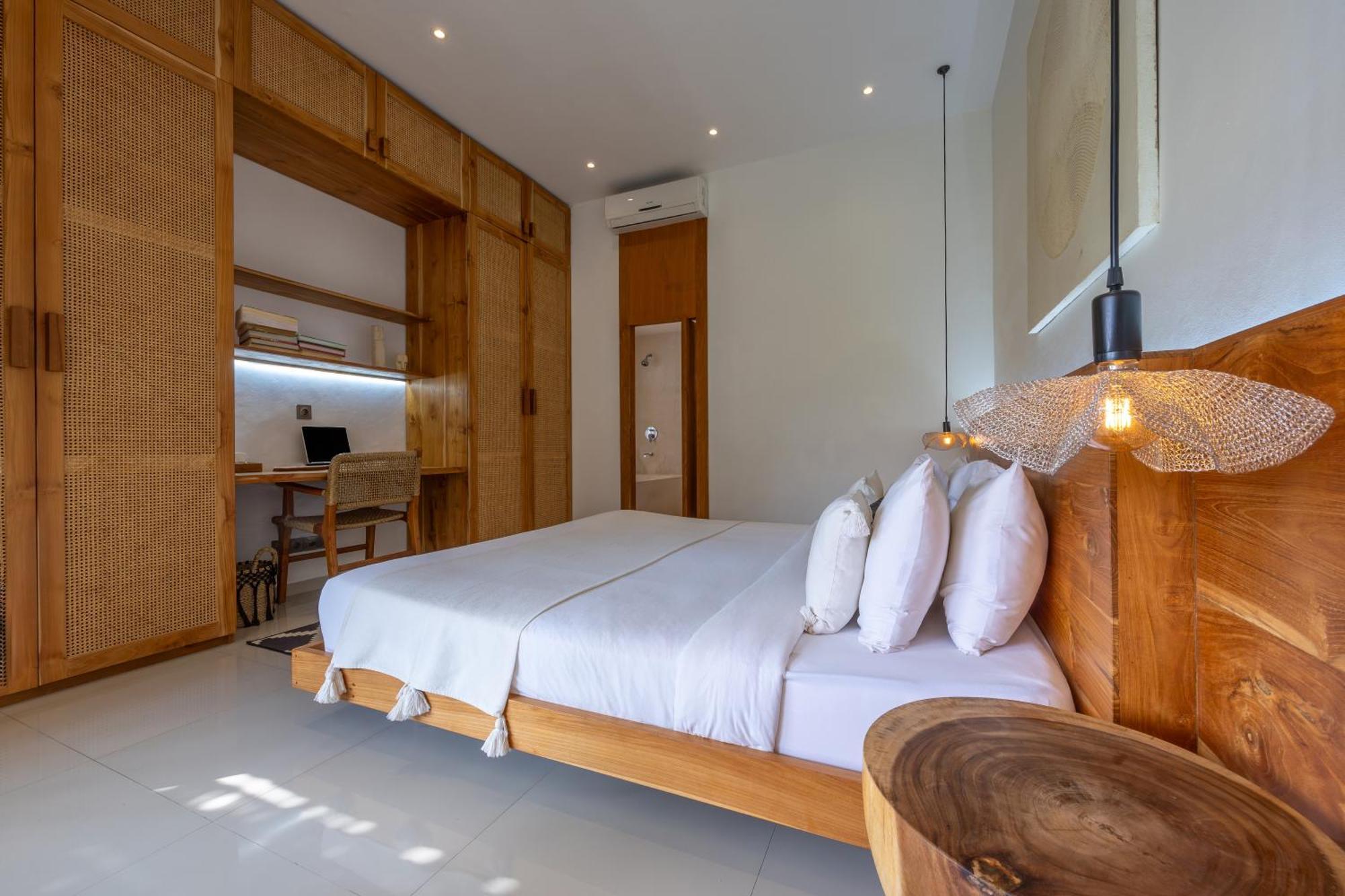 Turan Casa Auri Seminyak Villa Exterior foto